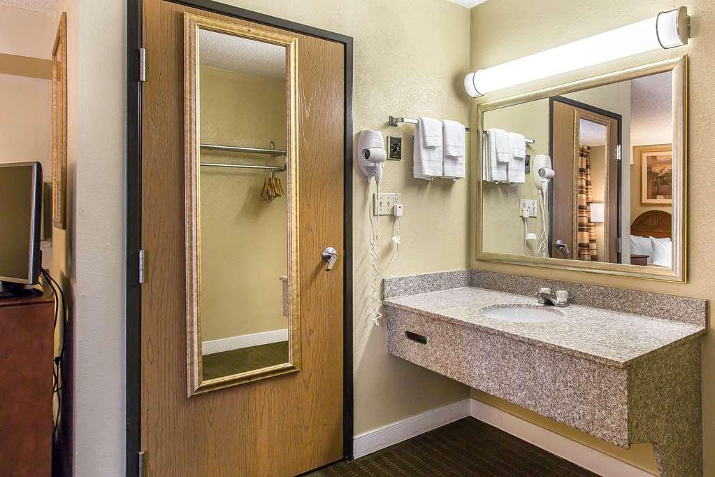 Rodeway Inn Lawton Rom bilde